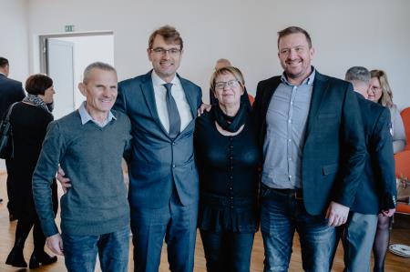 Županja in župani Mežiške doline, z leve dr. Matic Tasič (Prevalje), dr. Tomaž Rožen, mag. Romana Lesjak (Črna na Koroškem) in Mark Maze (Mežica)